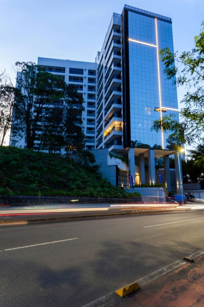 Apartamento Alto Padrão - Venda - Atiradores - Joinville - SC